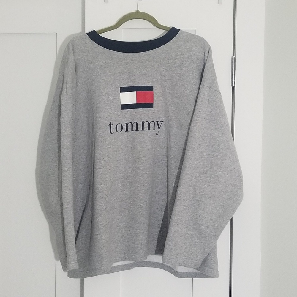 Vintage Tommy Hilfiger Flag Logo Sweatshirt
